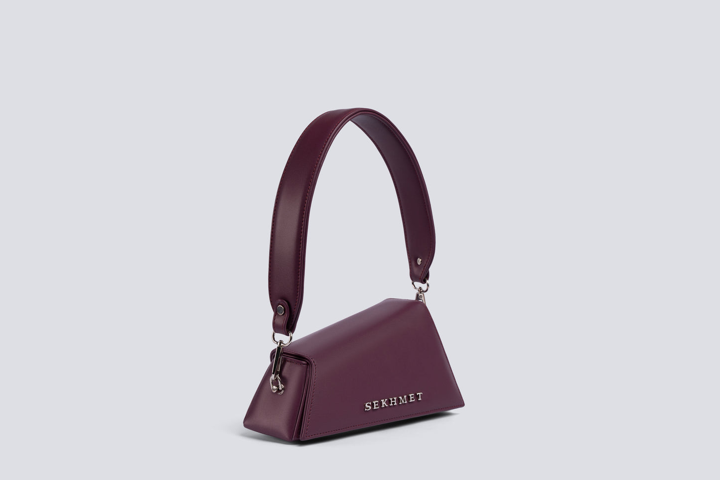 The Ubaste Shoulder Bag In Purple